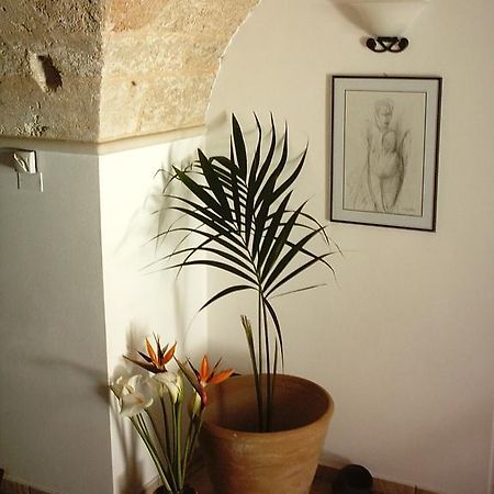 B&B Altrov'E Parabita Exteriér fotografie